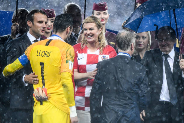 比利亚致敬伊涅斯塔：很高兴在巴萨、国家队、神户与你当队友