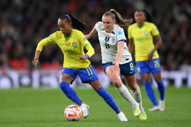 有时他会跟 有时他会跟