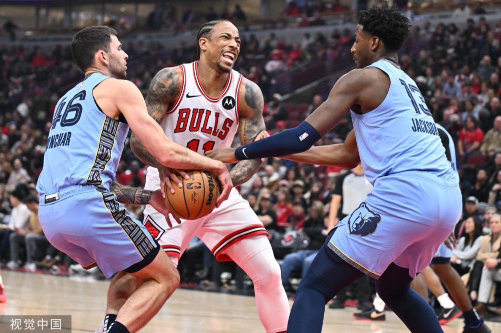 显然瓜帅比 显然瓜帅比